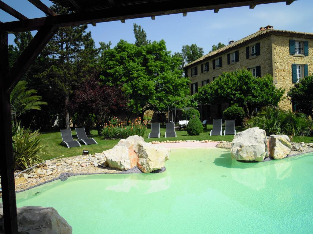 Bastide Des Princes B&B Caderousse Ngoại thất bức ảnh