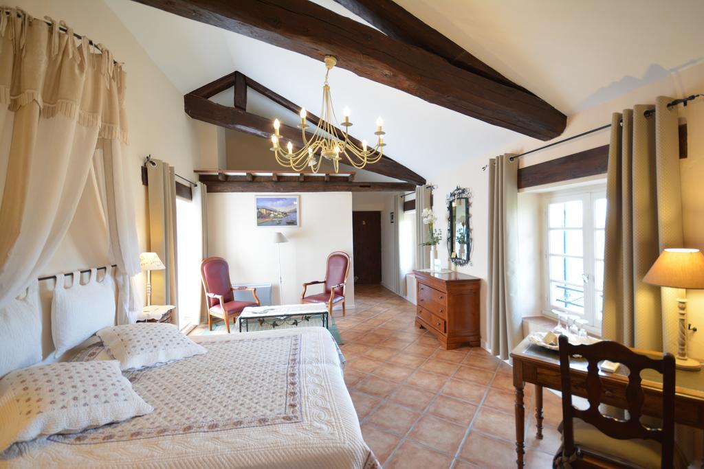 Bastide Des Princes B&B Caderousse Ngoại thất bức ảnh